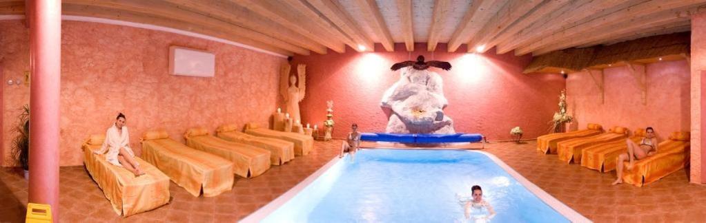 Wellness Hotel Bahenec Buitenkant foto